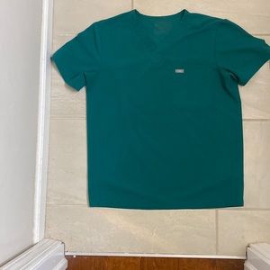 Hunter Green Medium Scrub Top Leon Figs